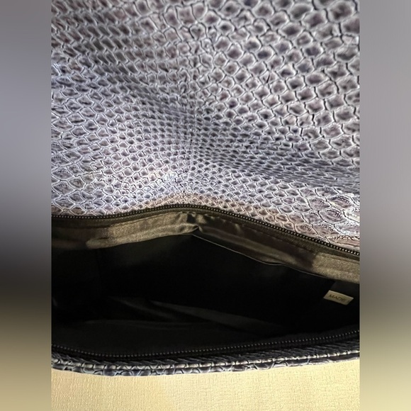 REDUCED ❗️   Bella Collection Hand Purse Faux Leather - Picture 5 of 6